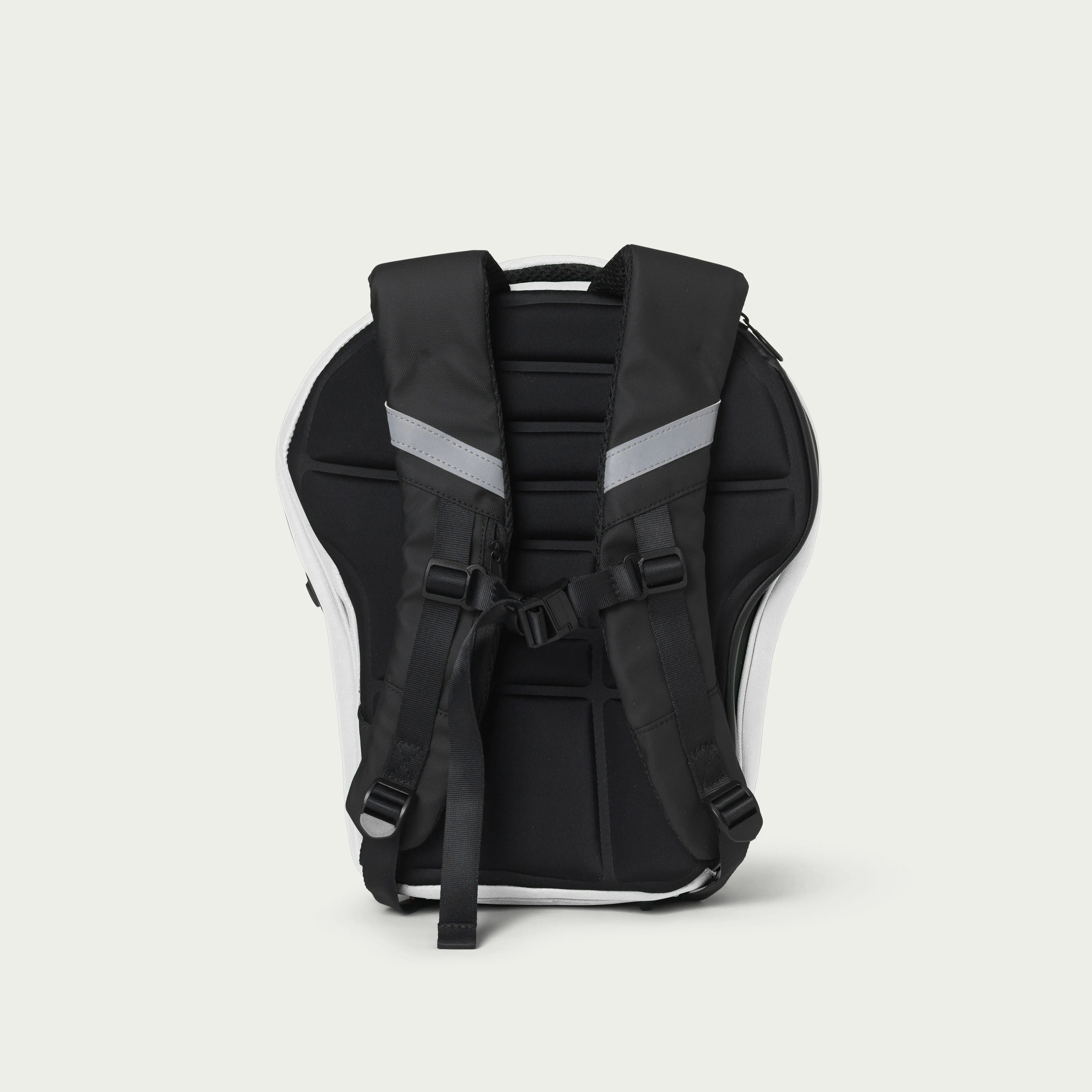 Canada Medium Backpack by alpha®