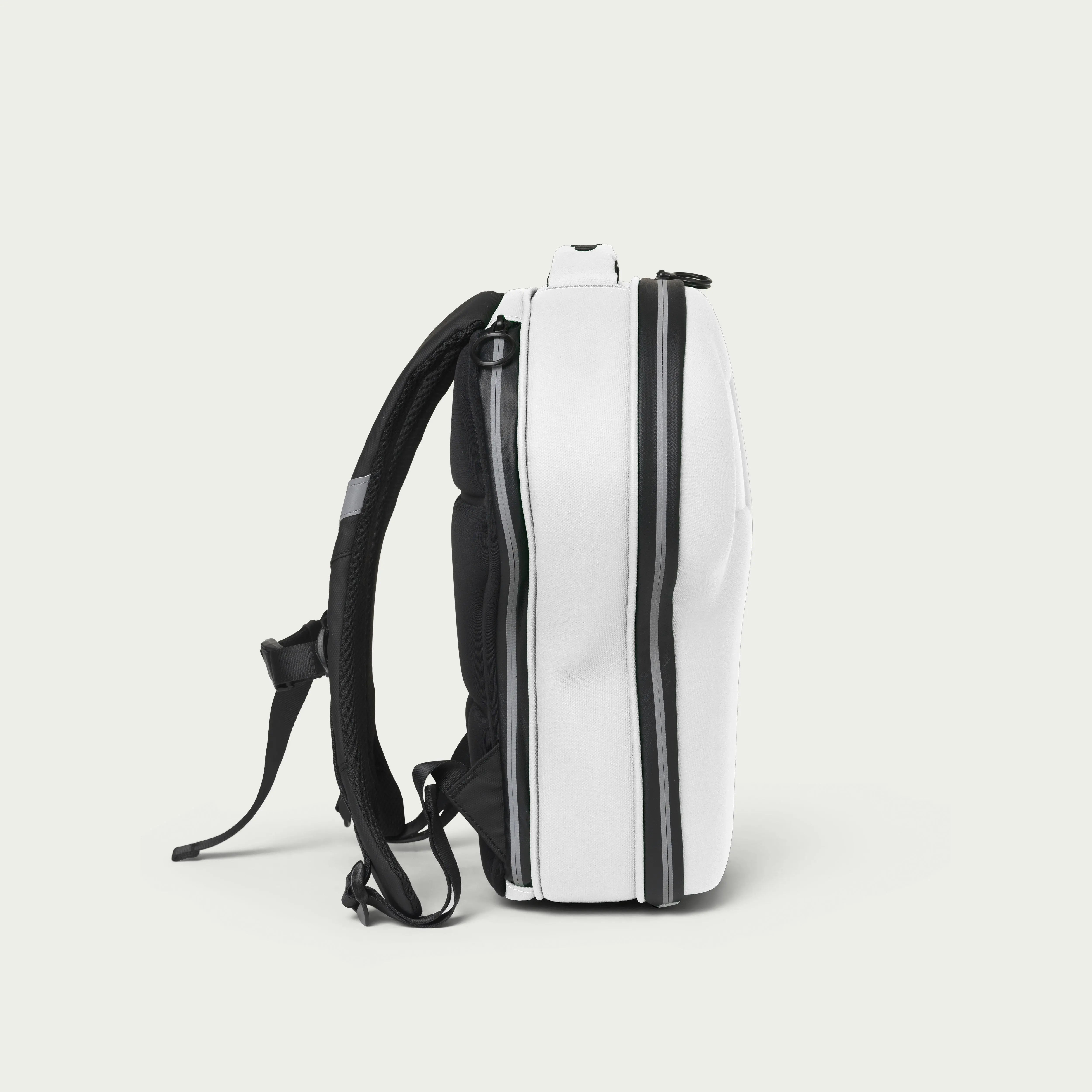 Canada Medium Backpack by alpha®